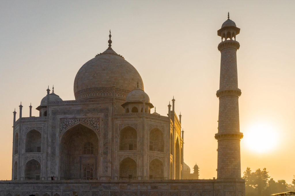 Sunrise at Taj Mahal - Everything you need to know